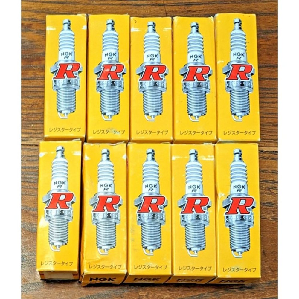 10 NGK BMR4A Spark Plugs stock # 5728 NEW